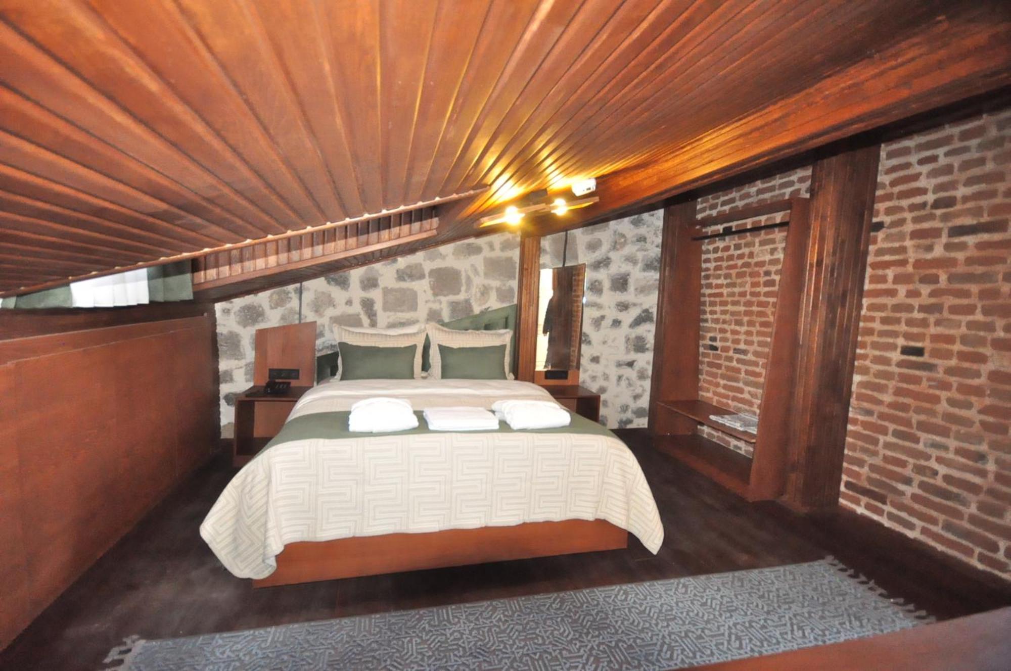 Mihman Konak Hotel Kars Zewnętrze zdjęcie