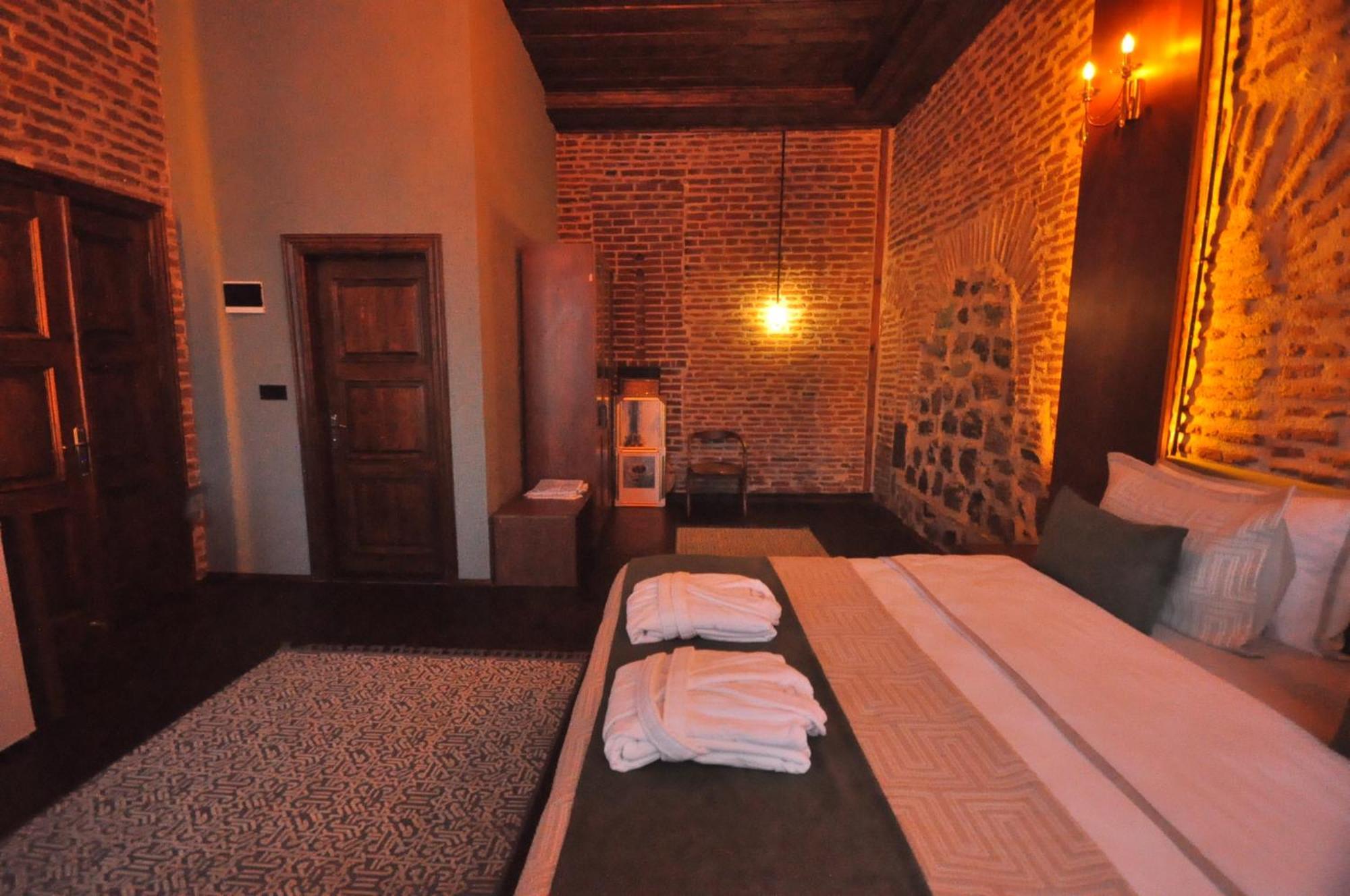 Mihman Konak Hotel Kars Zewnętrze zdjęcie